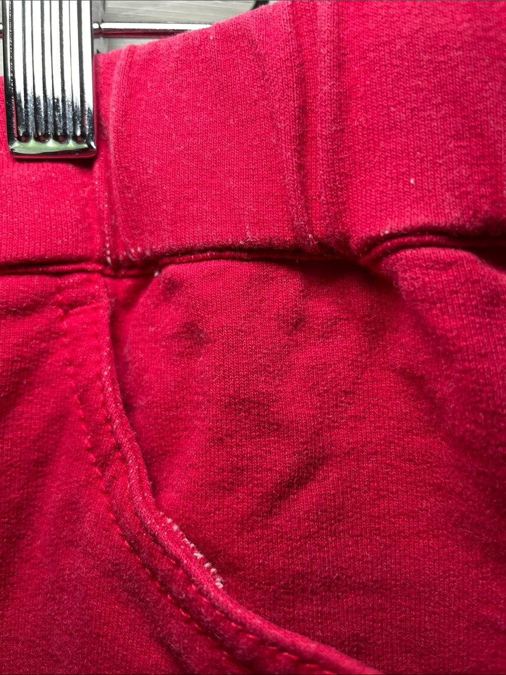 Women's Dreamjeannes Scalloped Bottom Capris by Quacker Factory, XL, Red - Picture 6 of 7